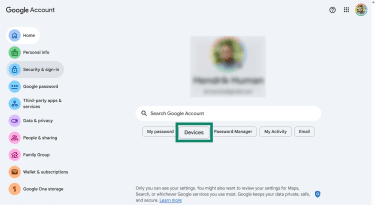 Google account dashboard with the Devices button highlighted.